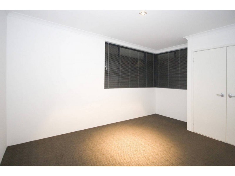 2/13-17 Groves Ave, Attadale WA 6156