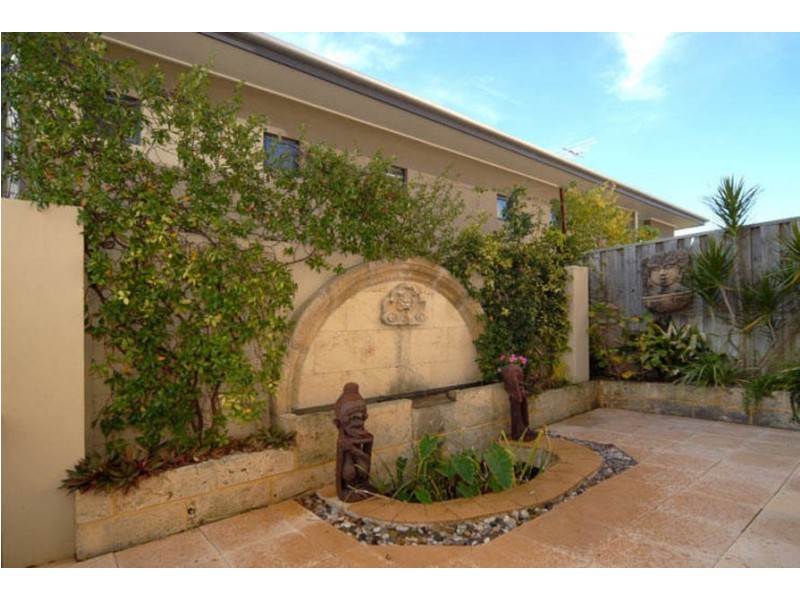 888 Cawston Road, Attadale WA 6156