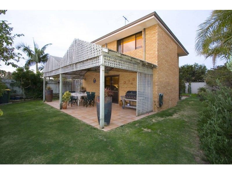 1 Herschell Wy, Coogee WA 6166