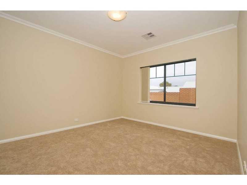 2/172 Forrest Street, Fremantle WA 6160