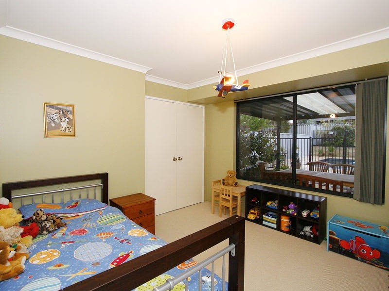 10 Race Street, Willagee WA 6156