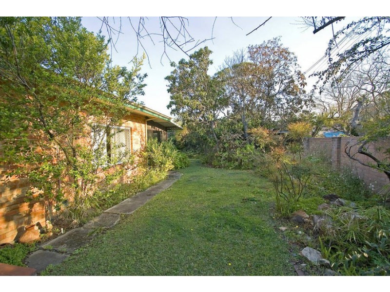 18 Helm Street, Mount Pleasant WA 6153