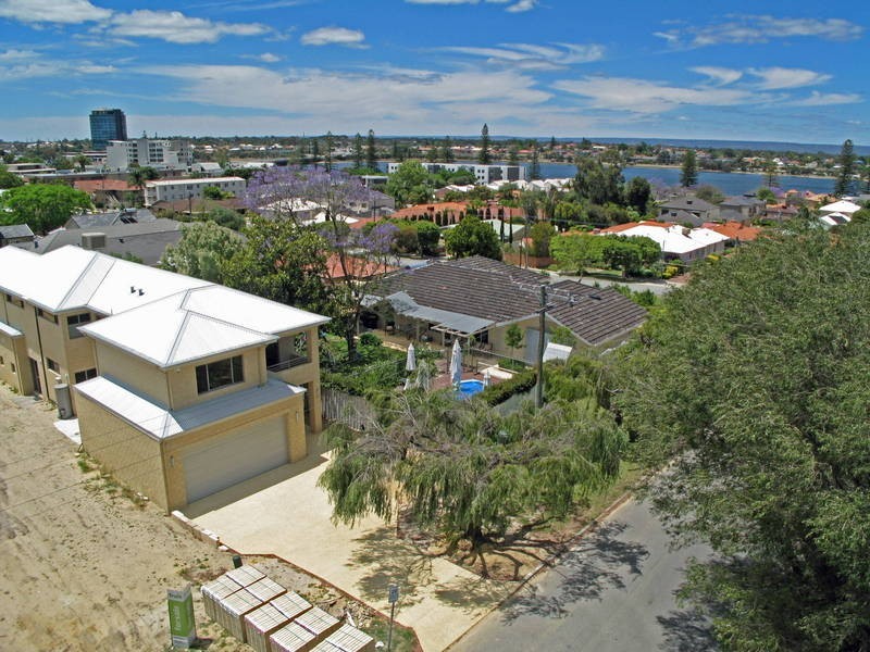 9a Kavanagh St, Mount Pleasant WA 6153