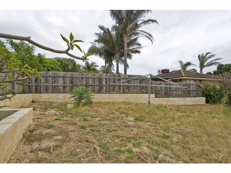 1 Miranda Crescent, Coolbellup WA 6163