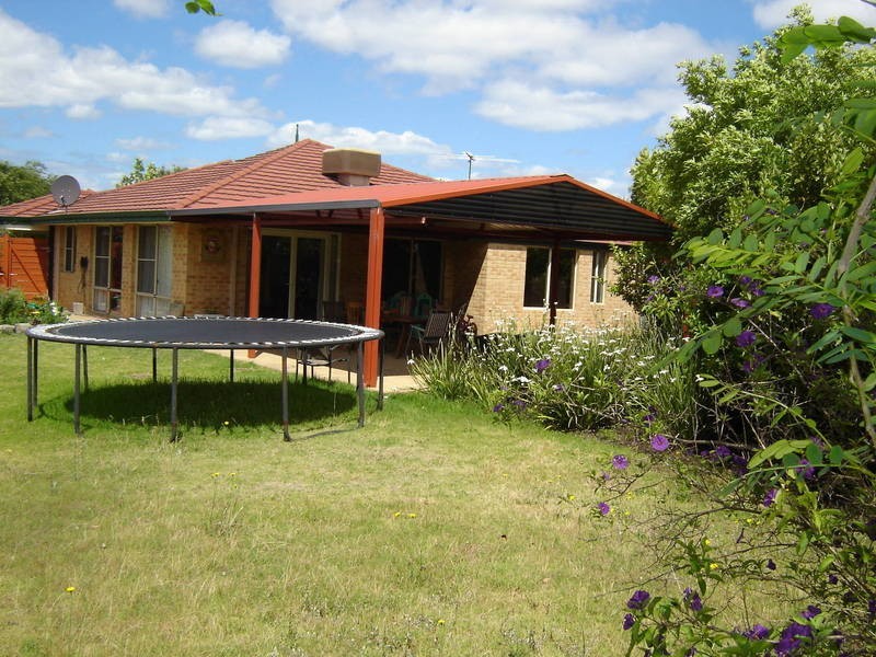 31 Mahogany Loop, Atwell WA 6164