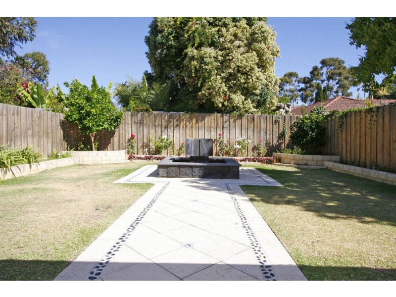 37 Mitchell Street, Ardross WA 6153