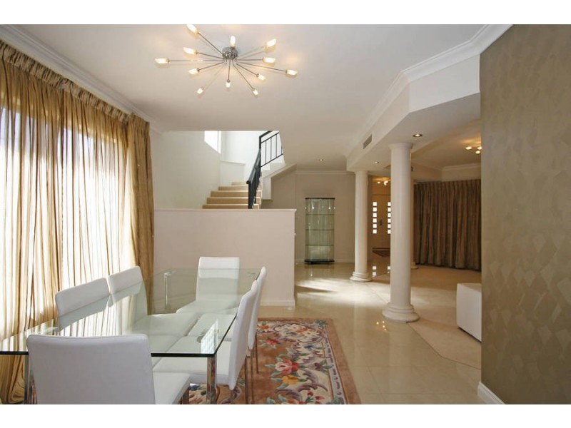 37 Mitchell Street, Ardross WA 6153