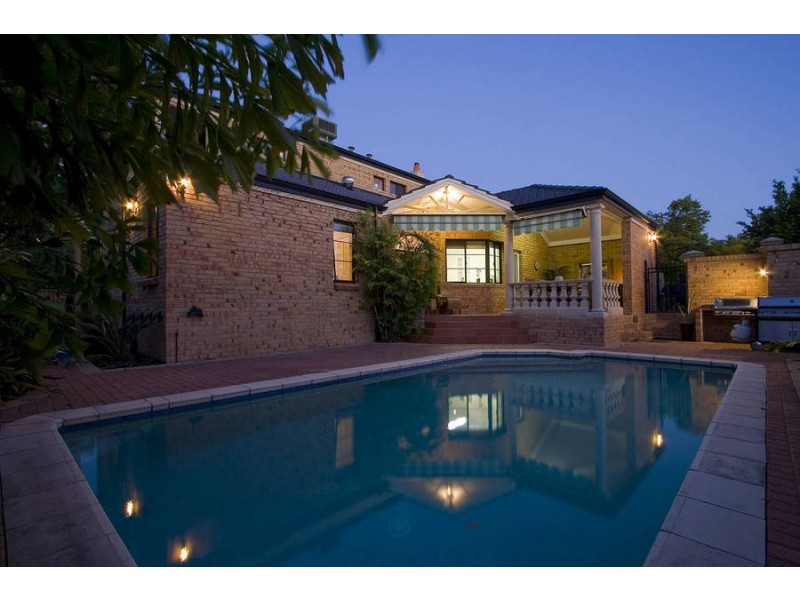 15 Carroll Street, Applecross WA 6153