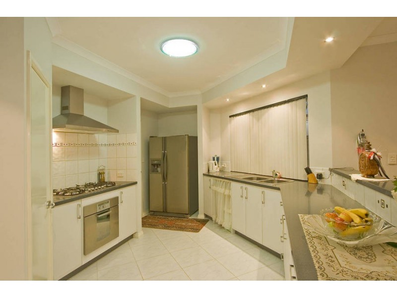 15 Ranunculus Crt, Beeliar WA 6164