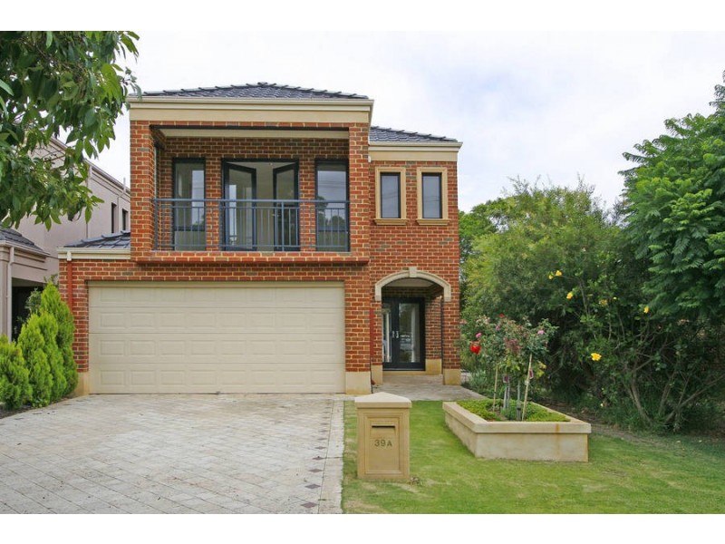 39B Links Road, Ardross WA 6153