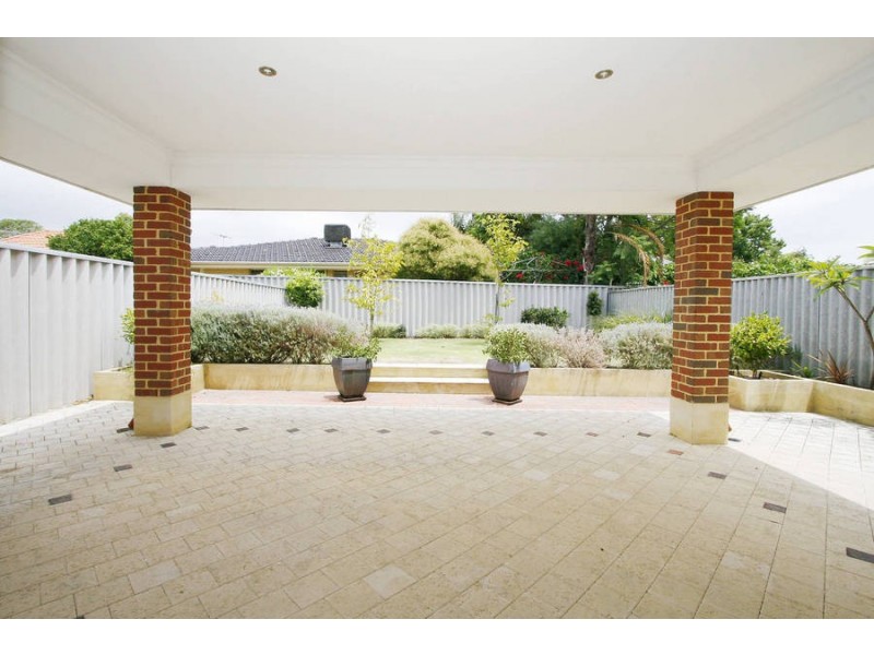 39B Links Road, Ardross WA 6153