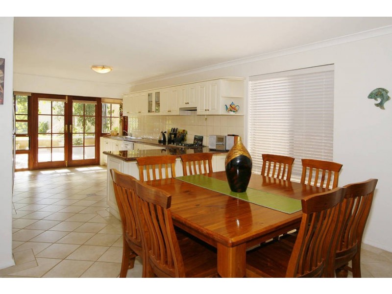 11 View Road, Mount Pleasant WA 6153
