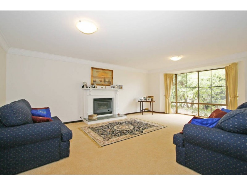 16 Bateman Road, Mount Pleasant WA 6153