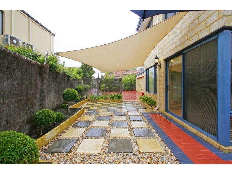 51A Gunbower Rd, Ardross WA 6153