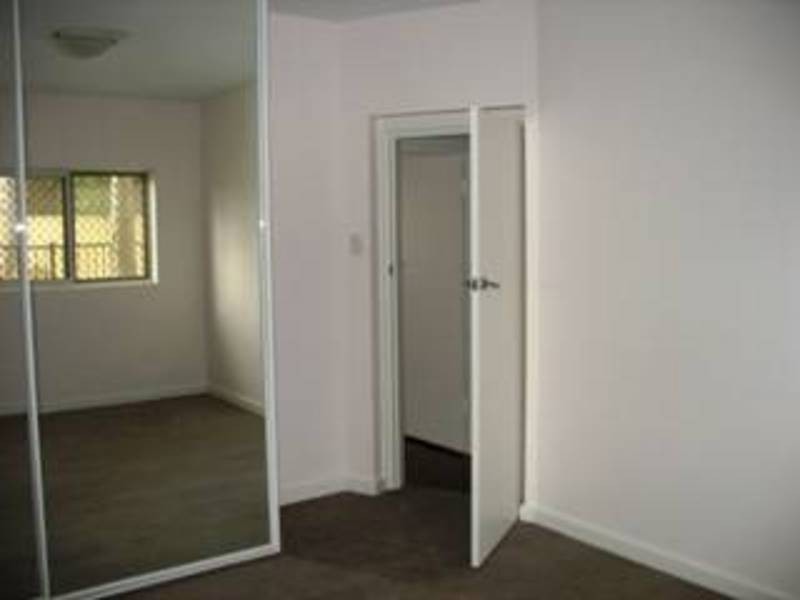 9/57 Park Street, Como WA 6152