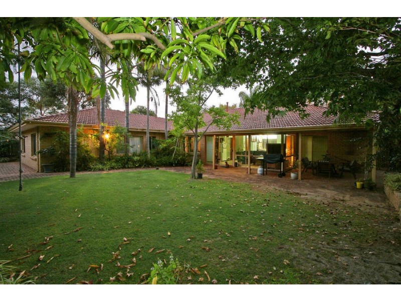47 Tweeddale Road, Applecross WA 6153
