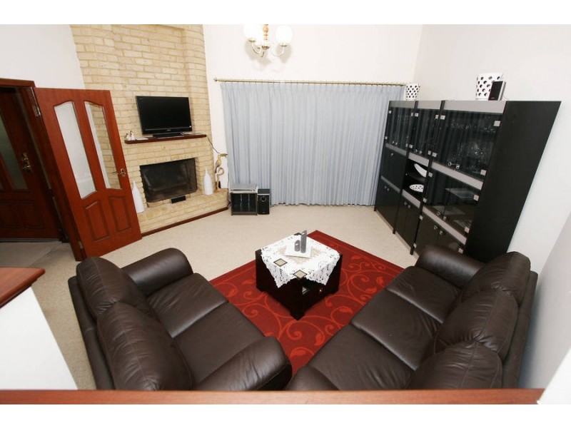 47 Tweeddale Road, Applecross WA 6153