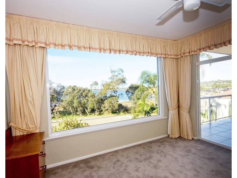 8/232 Burke Drive, Attadale WA 6156