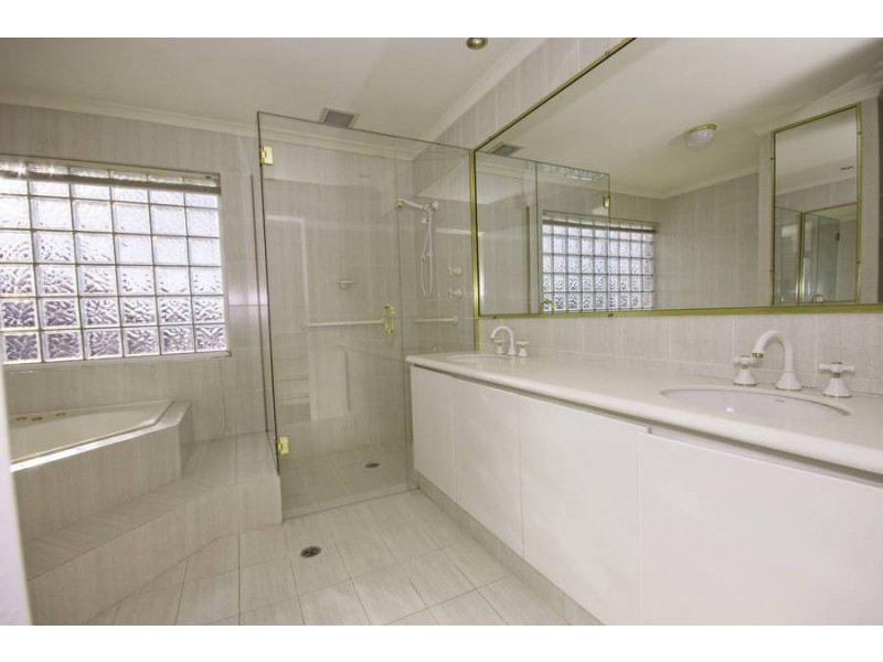 8/232 Burke Drive, Attadale WA 6156