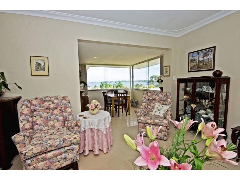 7/95 Matheson Road, Applecross WA 6153