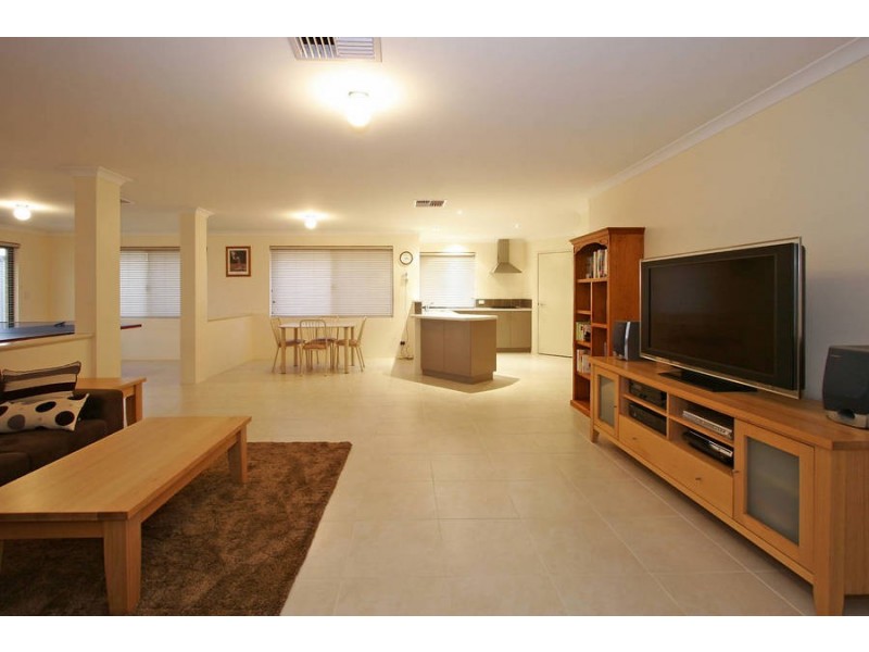 284 Johnson Rd, Bertram WA 6167