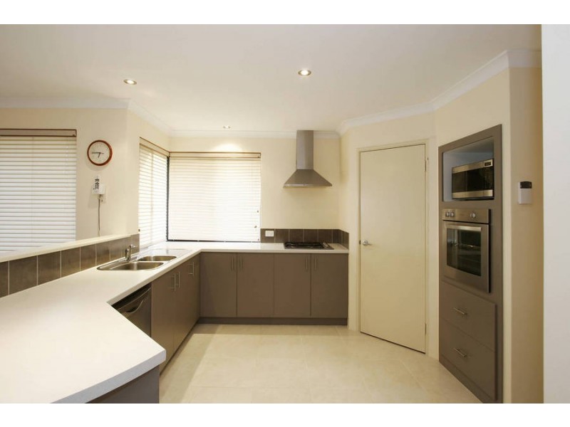 284 Johnson Rd, Bertram WA 6167