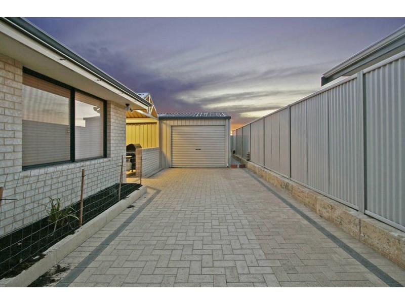 284 Johnson Rd, Bertram WA 6167