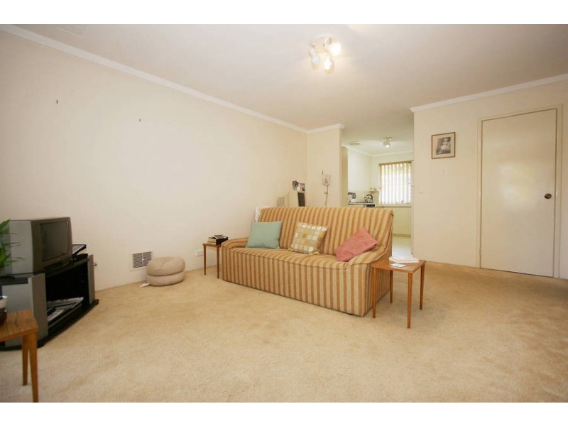 2/157 Stock Road, Attadale WA 6156