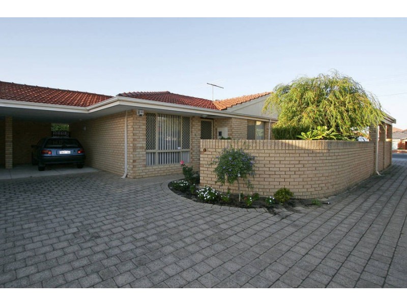 2/157 Stock Road, Attadale WA 6156