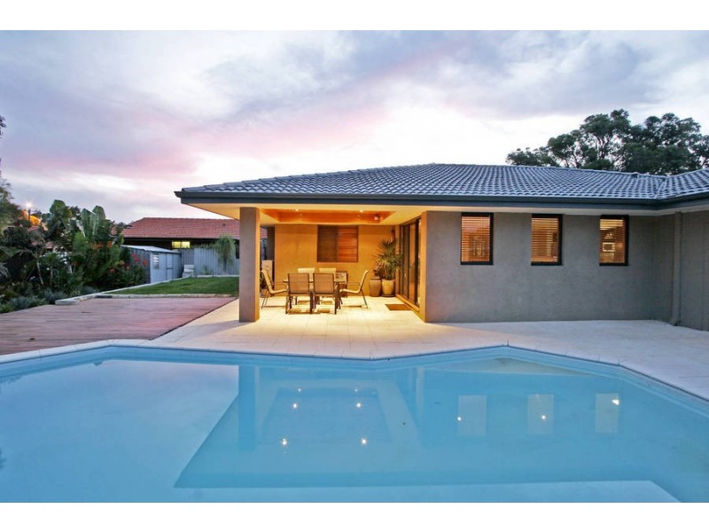 23 Earlston Place, Booragoon WA 6154
