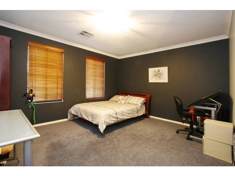 2C Drew Road, Ardross WA 6153