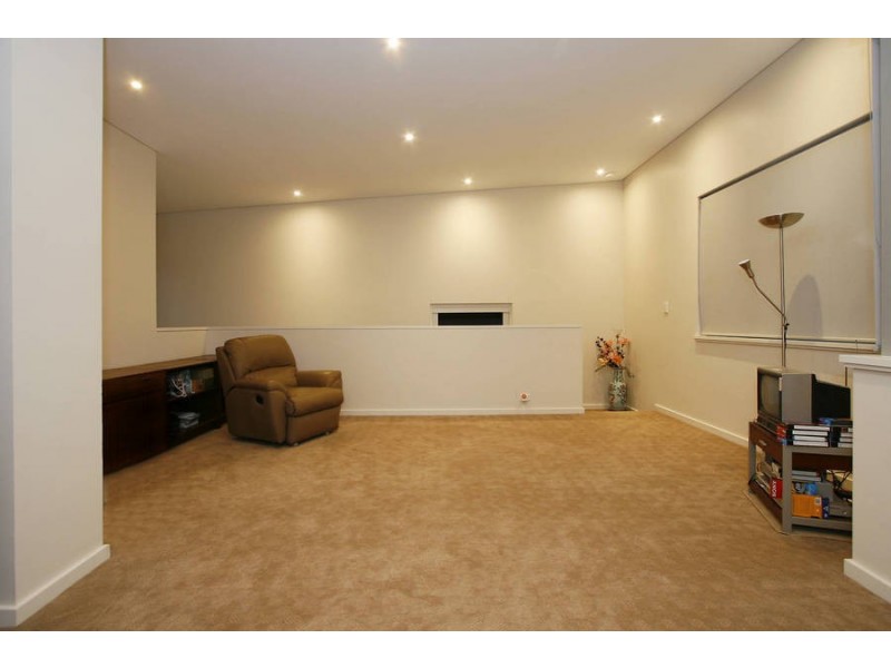 37 Moreing Road, Attadale WA 6156
