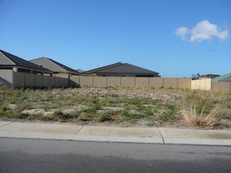 12 Cuthbert Street, Canning Vale WA 6155
