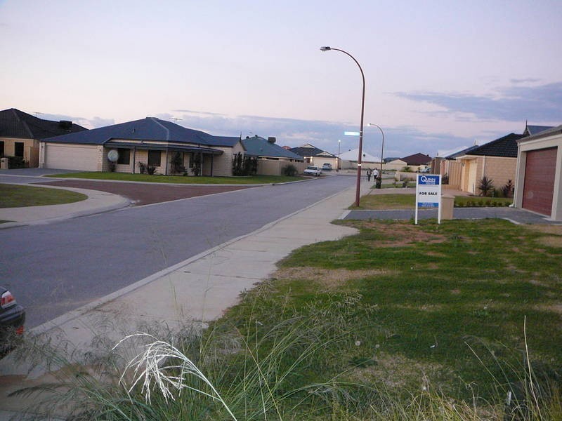 12 Cuthbert Street, Canning Vale WA 6155