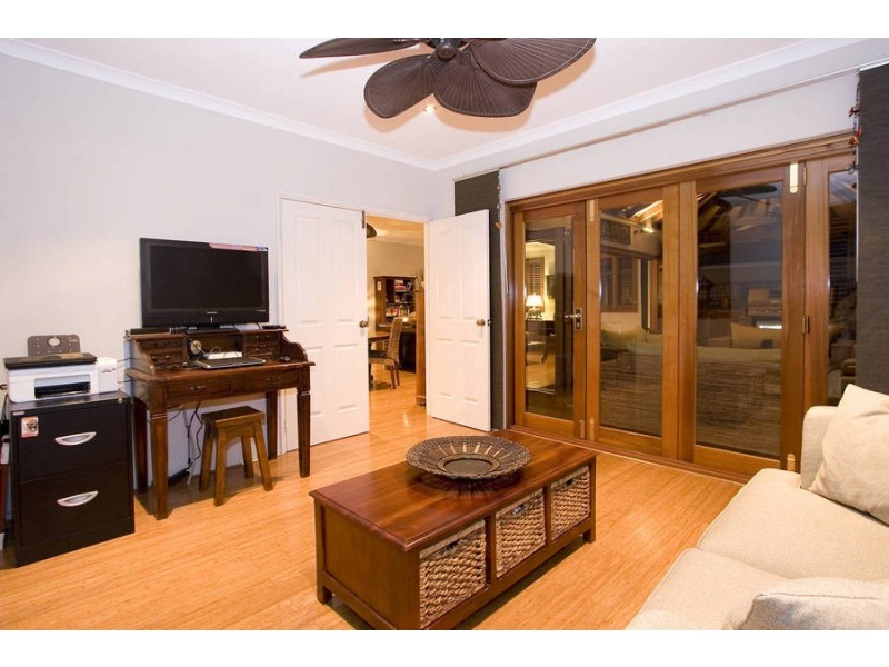 53a Joiner St, Melville WA 6156