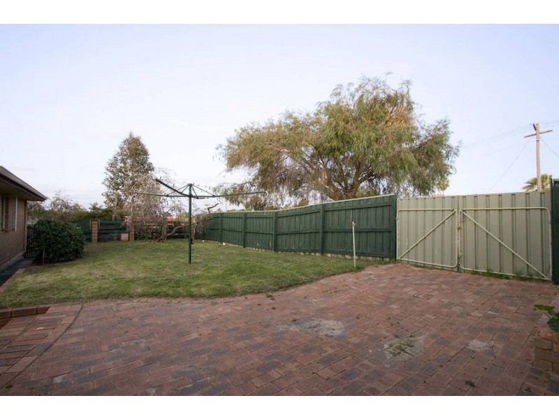 1 Juno Place, Coolbellup WA 6163