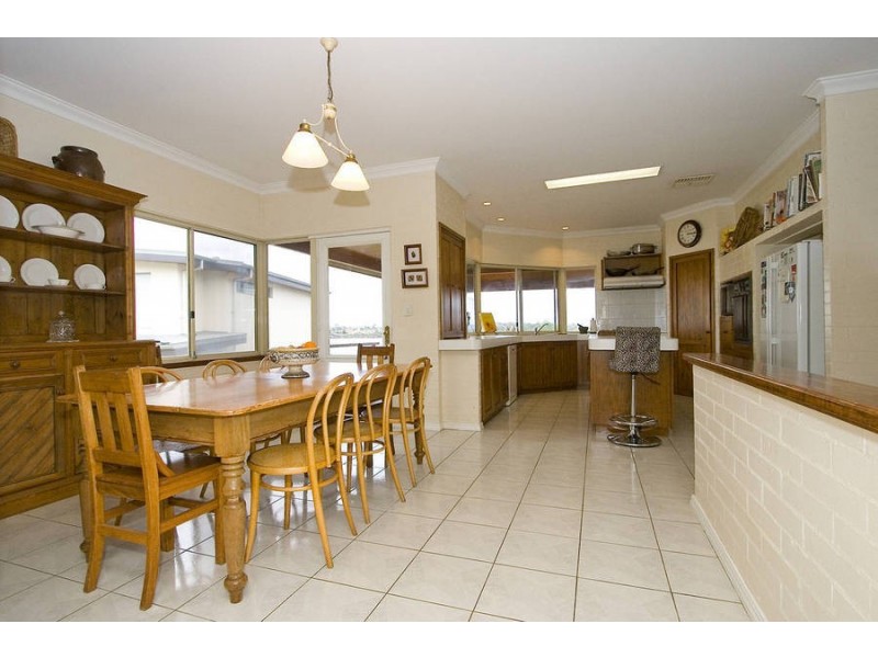 74 Bateman Road, Mount Pleasant WA 6153
