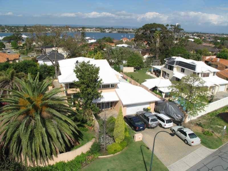 6B Strome, Applecross WA 6153