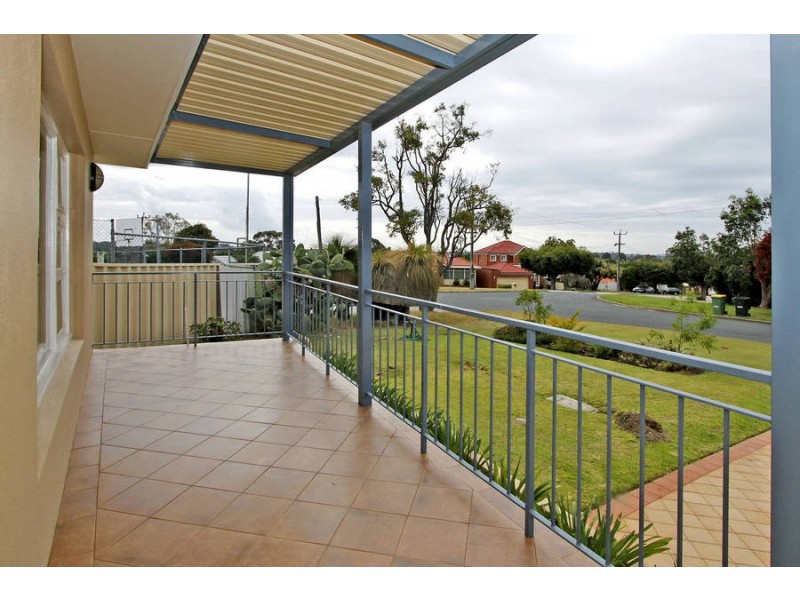 13 Sergeant Road, Melville WA 6156