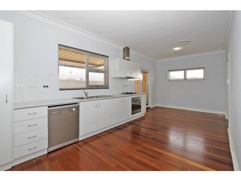 13 Sergeant Road, Melville WA 6156