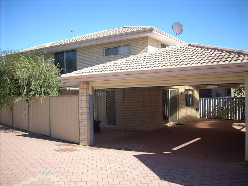 1/5a Dornie Place, Ardross WA 6153