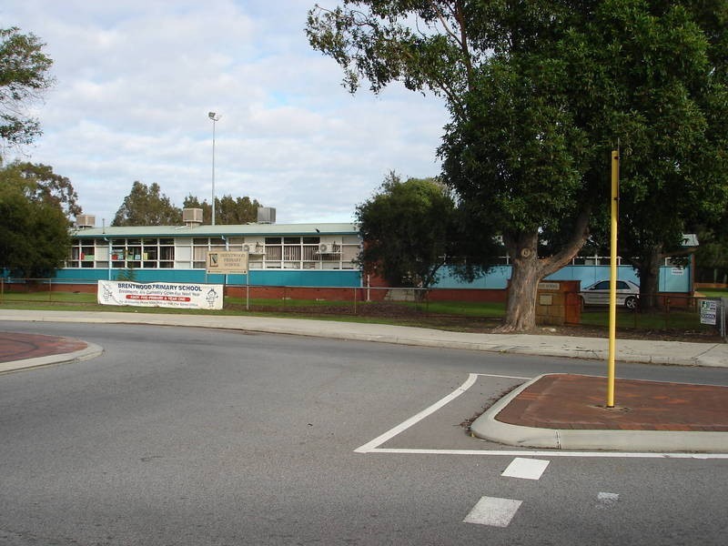 Lot 10, 28a Moolyeen, Mount Pleasant WA 6153