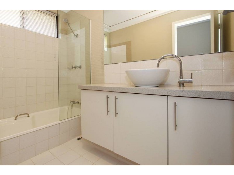 20 Langley Way, Booragoon WA 6154