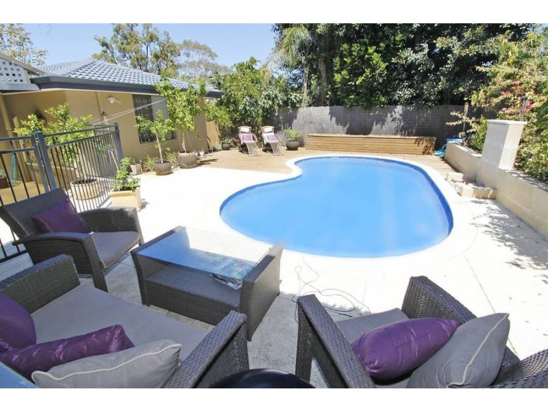20 Langley Way, Booragoon WA 6154