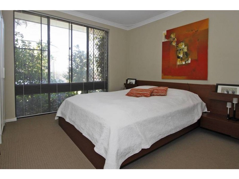 20 Langley Way, Booragoon WA 6154