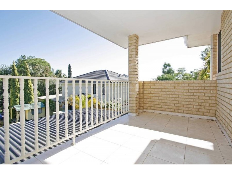 3A Locke, Mount Pleasant WA 6153