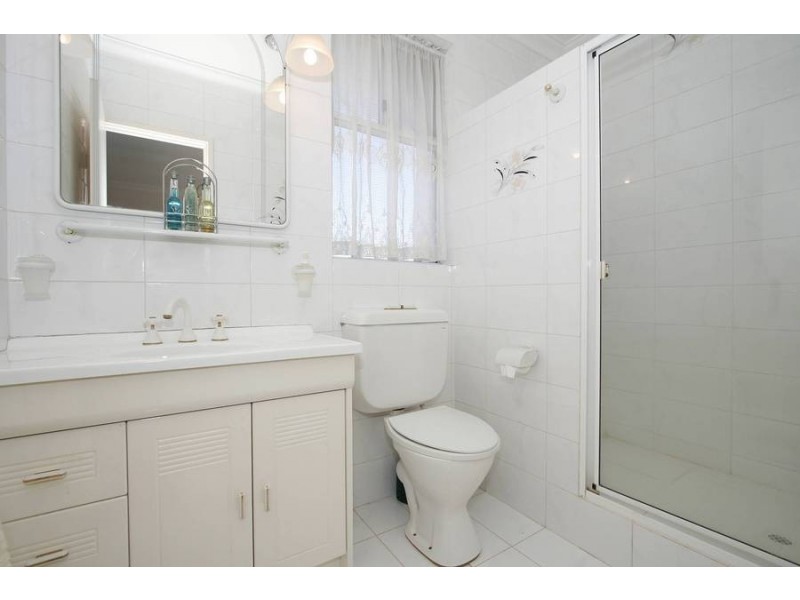 3A Locke, Mount Pleasant WA 6153