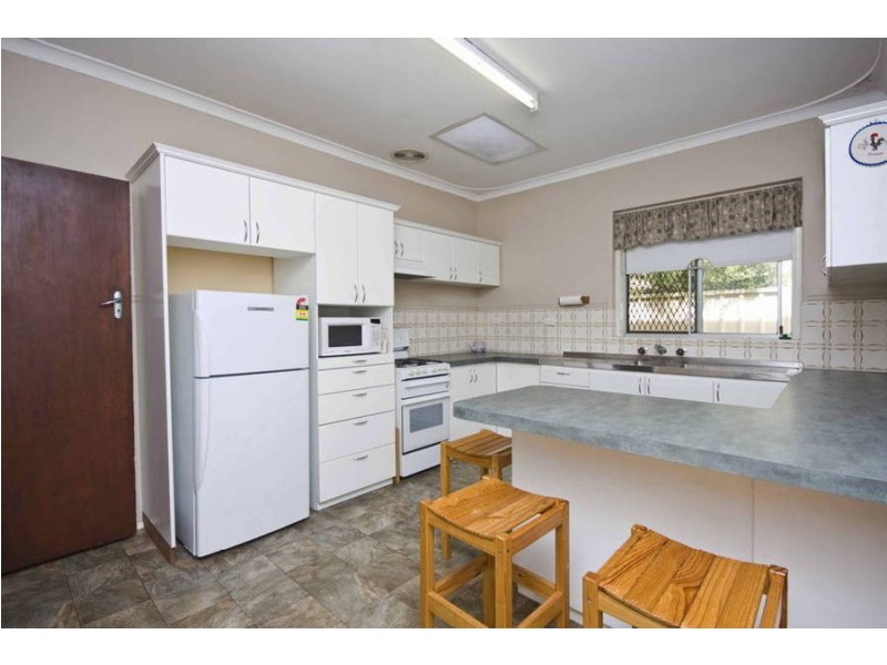 404 Marmion Street, Melville WA 6156