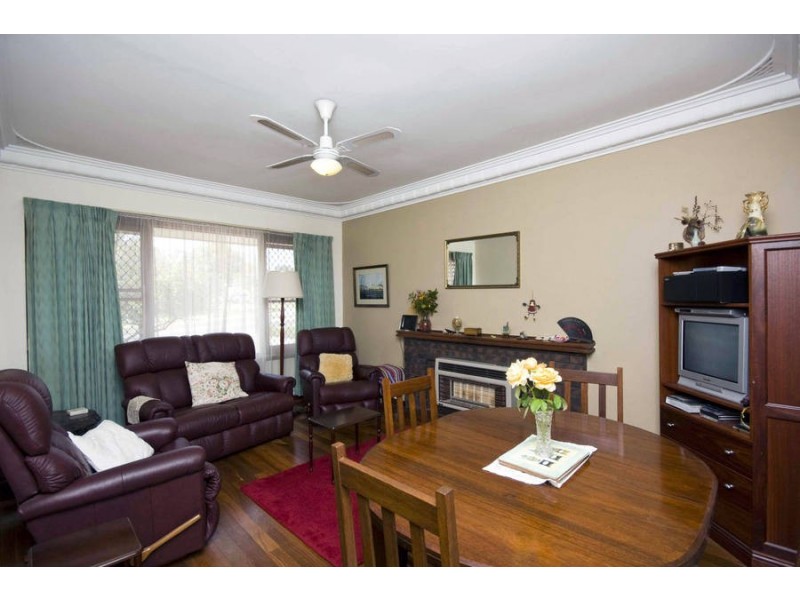 404 Marmion Street, Melville WA 6156