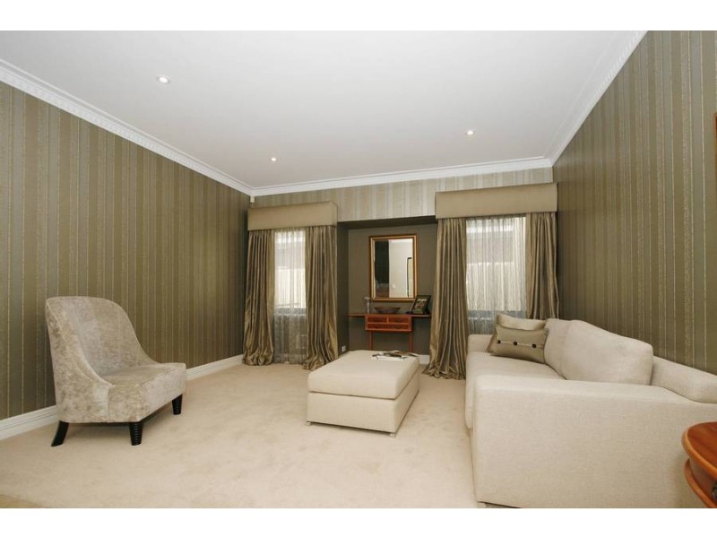 22 Purdie Avenue, Ardross WA 6153